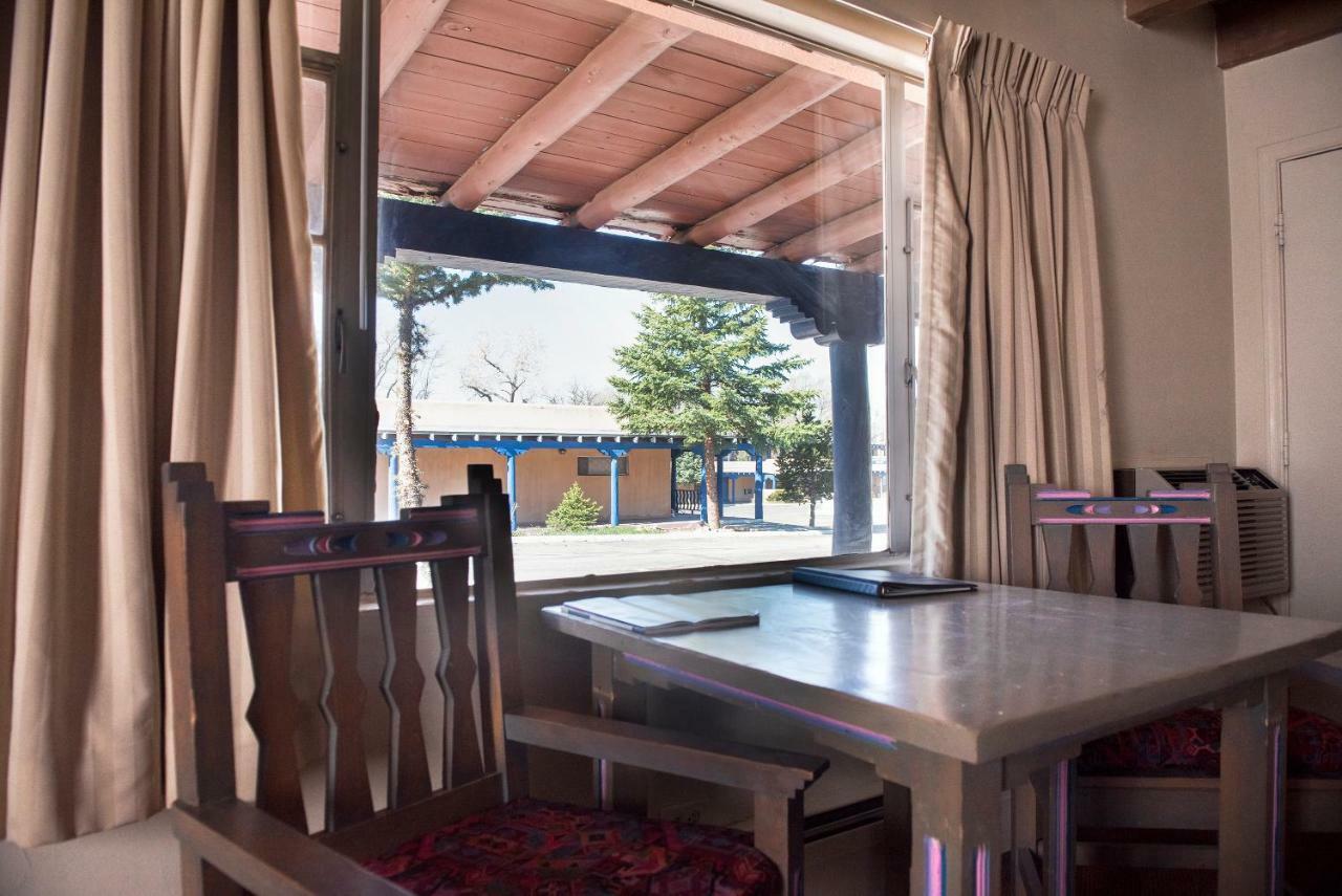 Kachina Lodge Resort And Meeting Center Taos Exterior foto